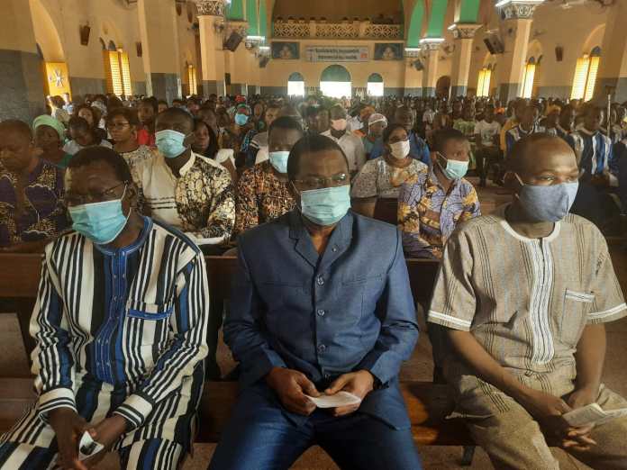 Retour de la paix au Burkina : Le gouvernement se tourne vers Dieu