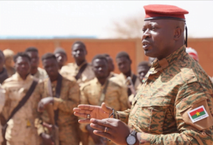 Burkina-Faso : Damiba appelle les soldats à faire couler leurs sueurs