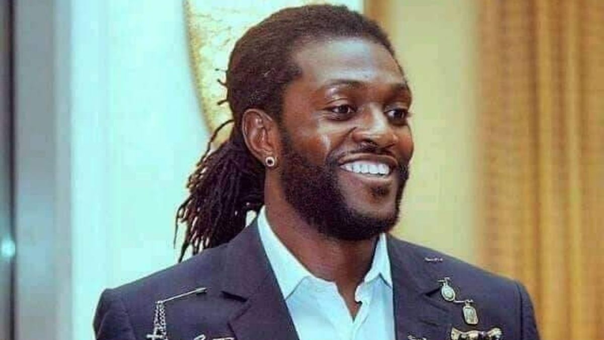 Le cœur d’Emmanuel Adébayor, en train de quitter le football togolais