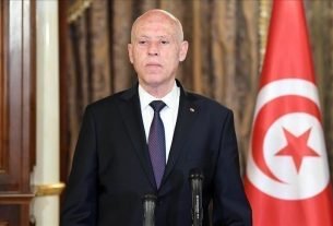 Le président tunisien a une première version de la nouvelle Constitution