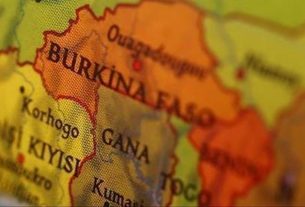 Burkina : six morts dans une attaque contre un convoi d’une société minière