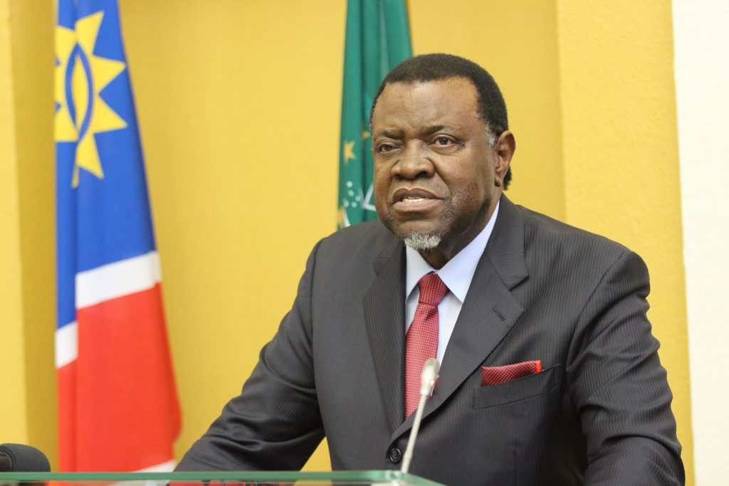 Les mandats présidentiels devraient être "limités", selon le président namibien