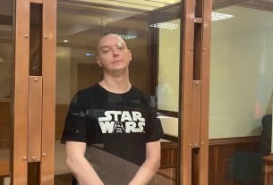 Russie : l'ex-journaliste Ivan Safronov condamné à 22 ans de prison