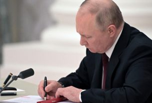 Russie : Poutine décrète la loi martiale dans les zones annexées