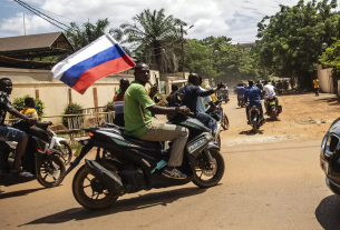 Le Burkina Faso n'exclut pas de revoir ses relations avec la Russie