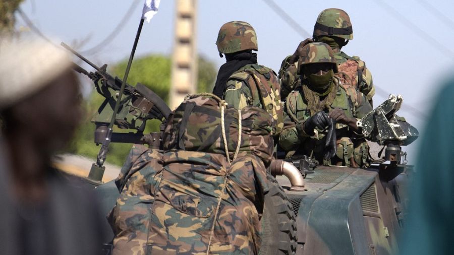 Tentative de coup d’Etat en Gambie : deux officiers arrêtés