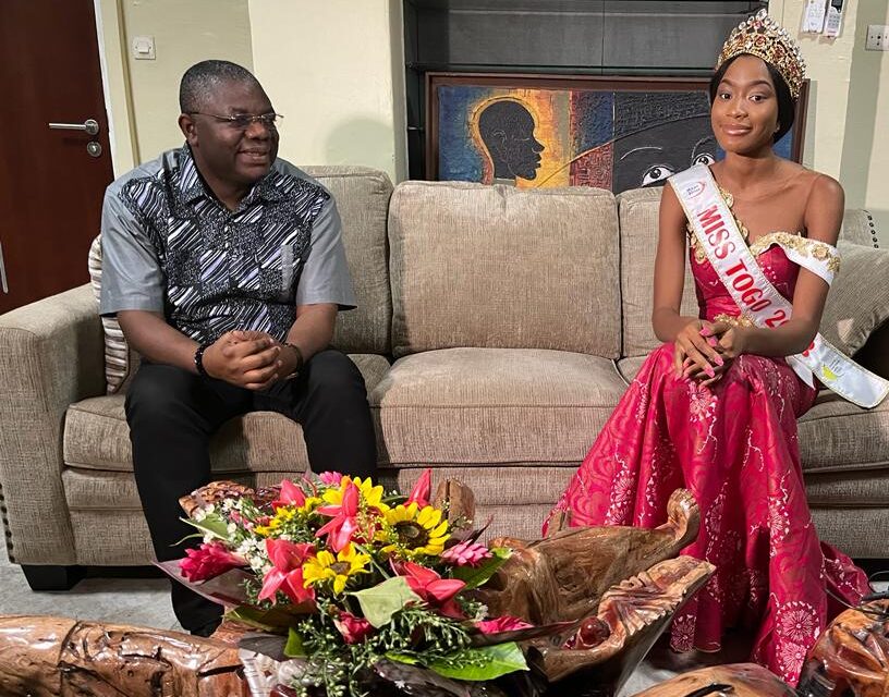 Miss Togo 2023 : Chimène Moladja reçue par le ministre de la culture