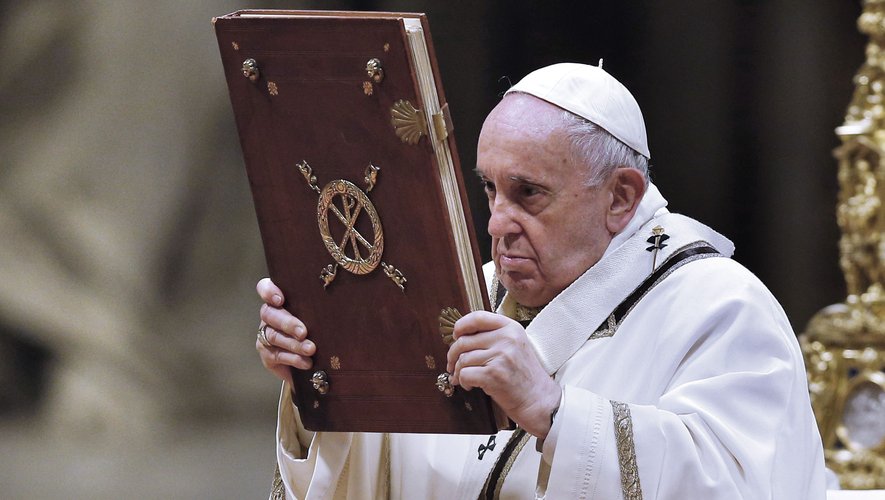 Le Pape François demande de dépenser moins pour Noël afin d'aider l'Ukraine