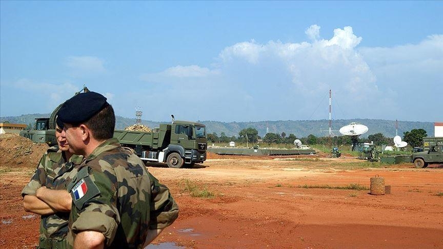 Centrafrique : les derniers militaires français quittent le pays