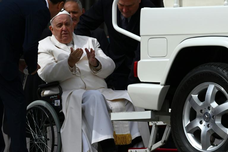 Les nouvelles du pape François après son hospitalisation 