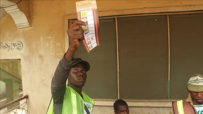 Nigeria : La commission électorale reporte les élections des gouverneurs