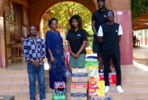 Meet Up Togo : le comité fait un don à l’ONG Bethanie avant l’événement