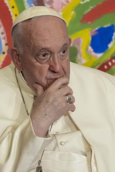 Inquiétudes sur l'état de santé du pape François
