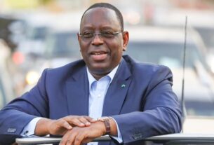 « Nous nous maintiendrons au pouvoir », déclare Macky Sall