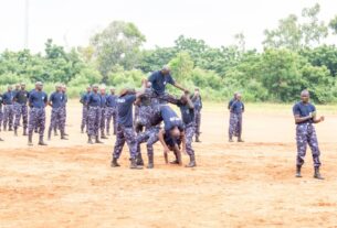 Togo : 1929 élèves policiers en démonstration « grandeur nature » au Camp GIPN