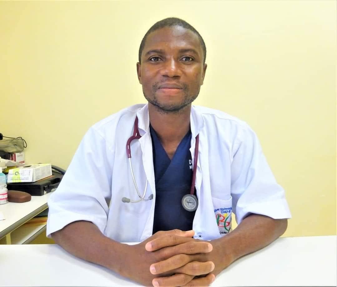 Burkina / Dr Arouna Louré, un médecin au front