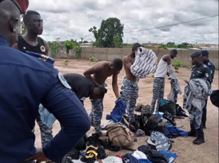 Côte d’Ivoire : 6 gendarmes radiés pour consommation de drogue