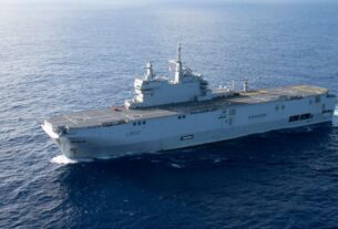 Que faisait un navire militaire français dans les eaux béninoises ?
