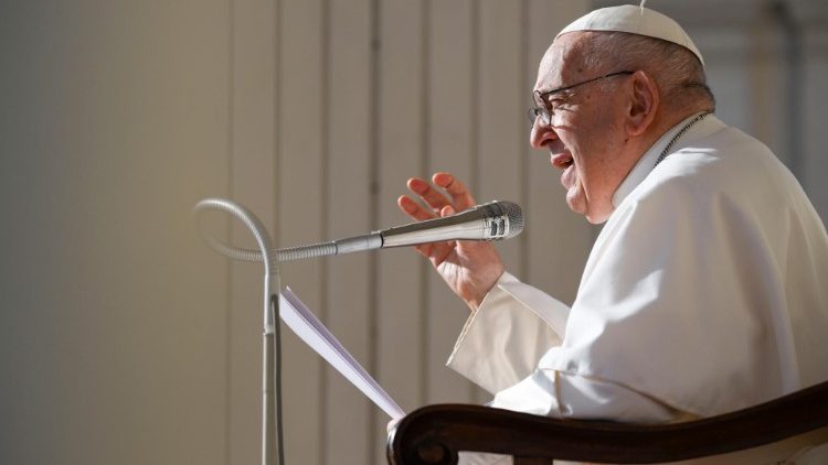Le Pape François favorable à la bénédiction des couples de même sexe