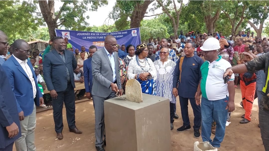 Moyen-Mono : des actions du chef de l'État Faure Essozimna Gnassingbé concrétisées et surveillées au grain par le préfet colonel Djato Nadjindo