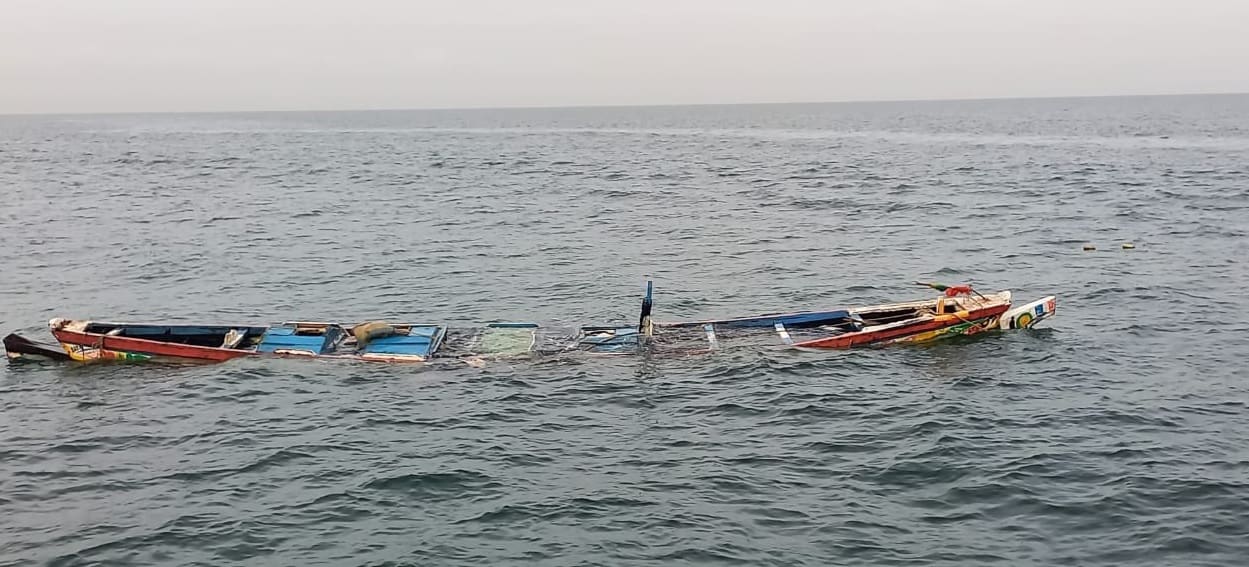 Comores : Au moins 25 morts suite à un naufrage provoqué par des trafiquants