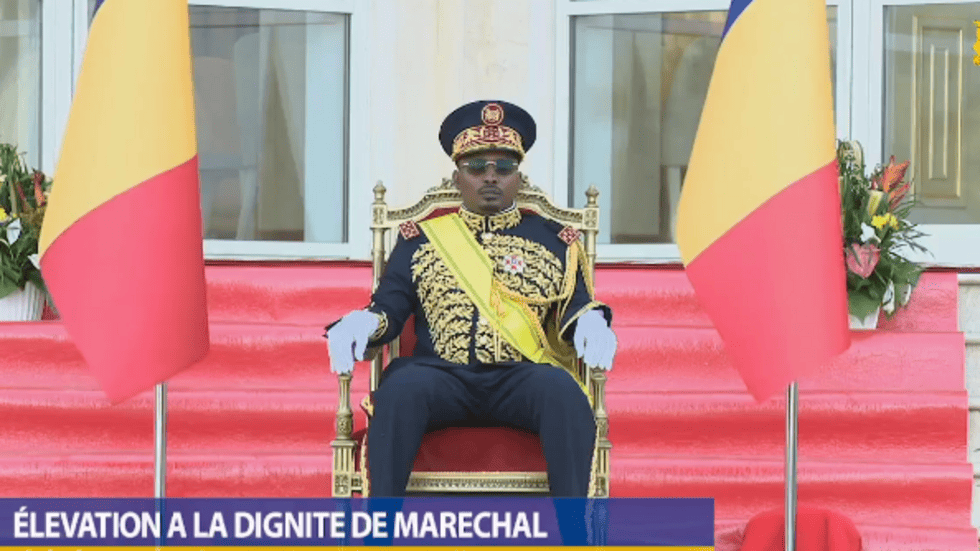 Voici Mahamat Idriss Déby Itno, le plus jeune président-Maréchal africain!