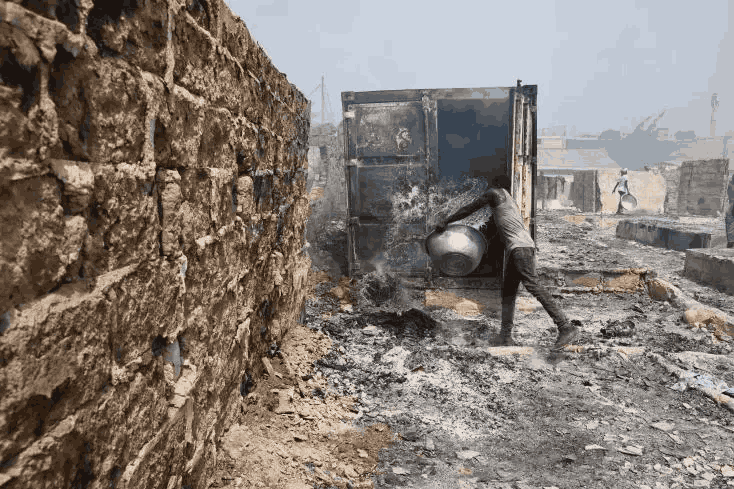 Ghana : un incendie réduit en cendres le principal marché des friperies
