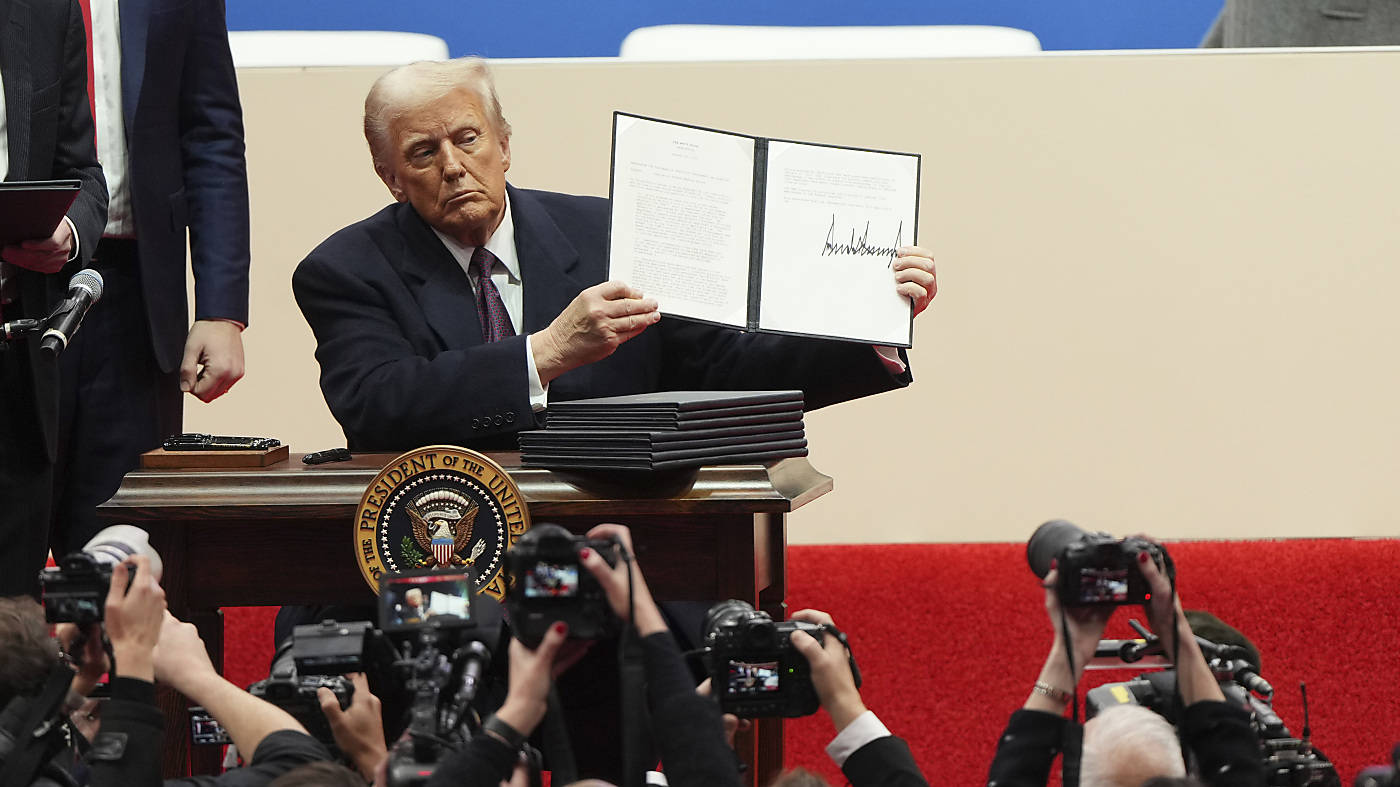 Donald Trump ordonne le retrait des États-Unis de l'Organisation mondiale de la santé