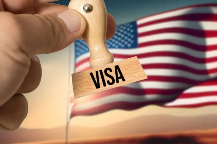 Cette seule erreur sur votre visa américain peut vous bannir à vie des États-Unis